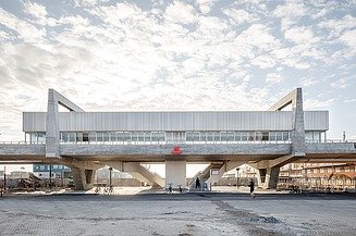 Orientkaj station