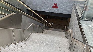 Metrotrappe set oppefra