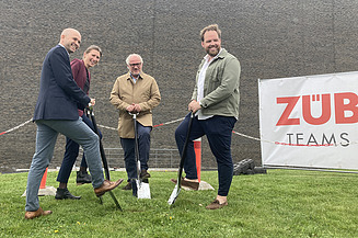 Første spadestik hos Novo Nordisk i Hillerød. 