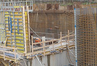 Byggegrube og råhus for Helsingør Kraftvarmeværk